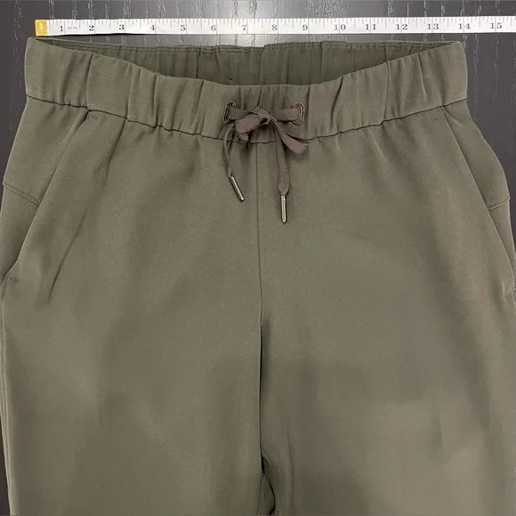 Lululemon On the Fly High Rise Pant - Picture 4 of 10